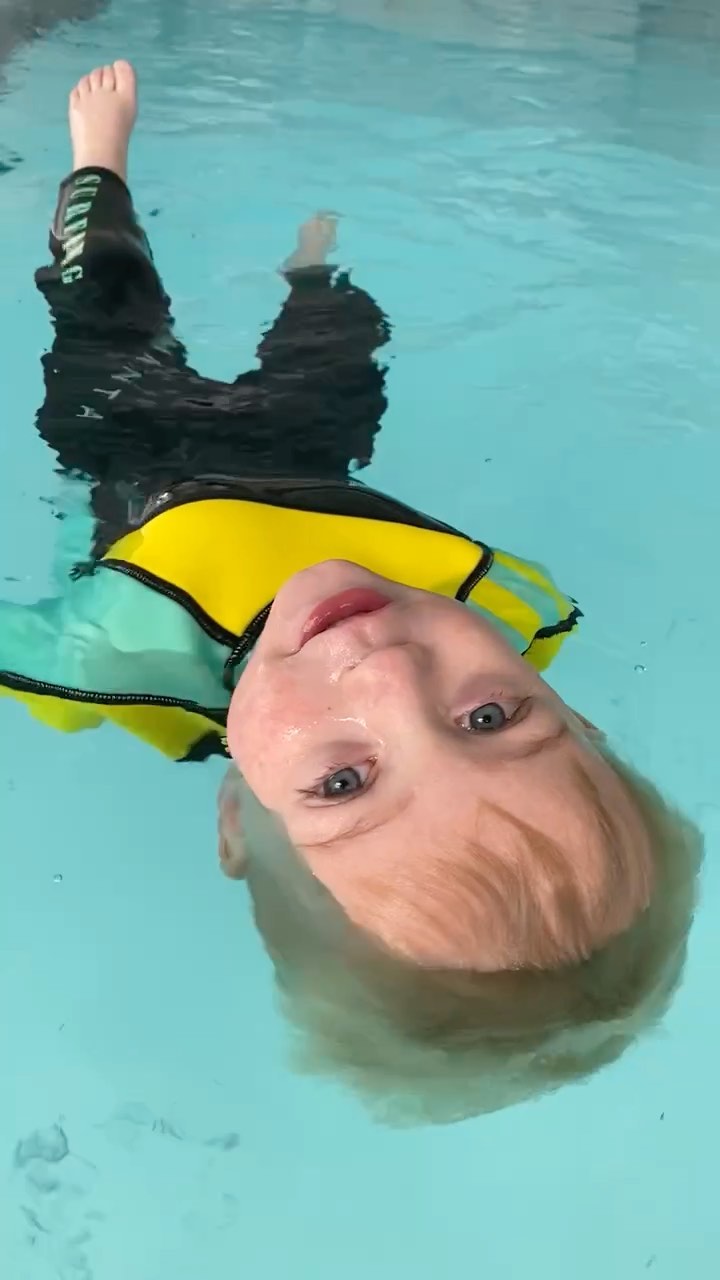 10 minutes a day. 
 
5 days a week. 
 
6 weeks (roughly). 
️ 
Rockstar status in the pool.🤩  
 
Don’t wait any longer to see your child succeed! Give them the life saving skills they to be safe in the pool.  
 
Our spring and summer slots go particularly fast, register today. See link in bio for more information.  
 